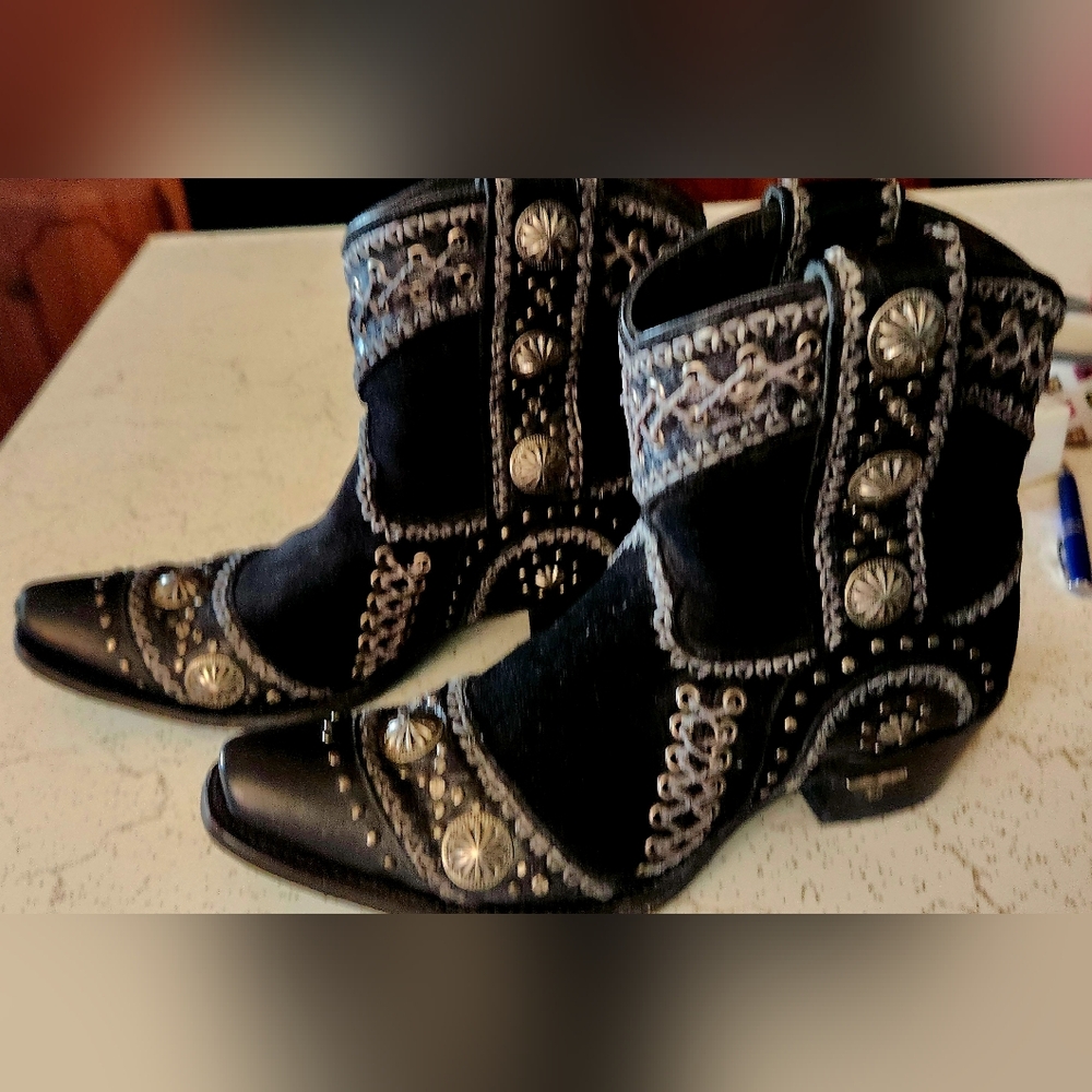 LANE WIND WALKER BOOTS